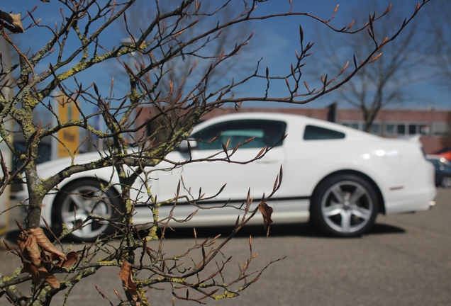 Ford Mustang GT 2013