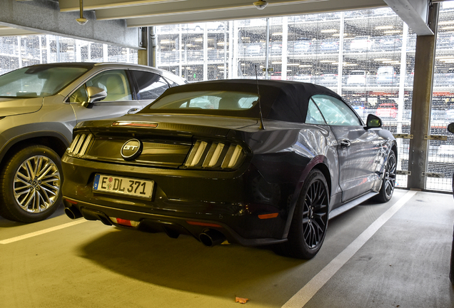 Ford Mustang GT Convertible 2015