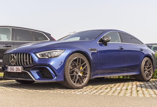 Mercedes-AMG GT 63 S X290