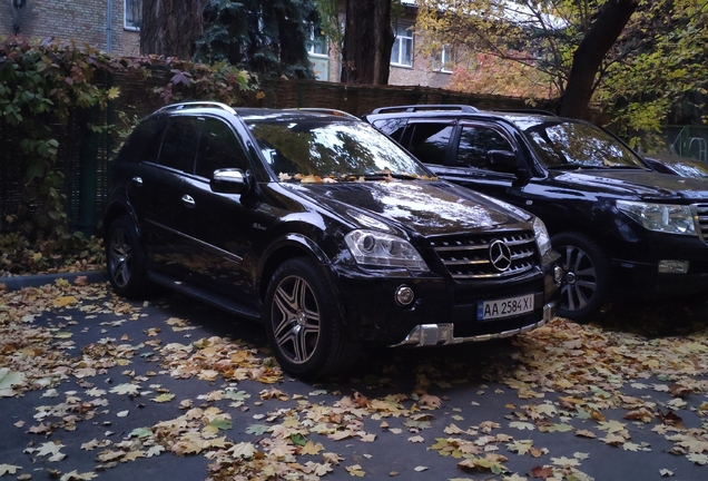 Mercedes-Benz ML 63 AMG W164 2009