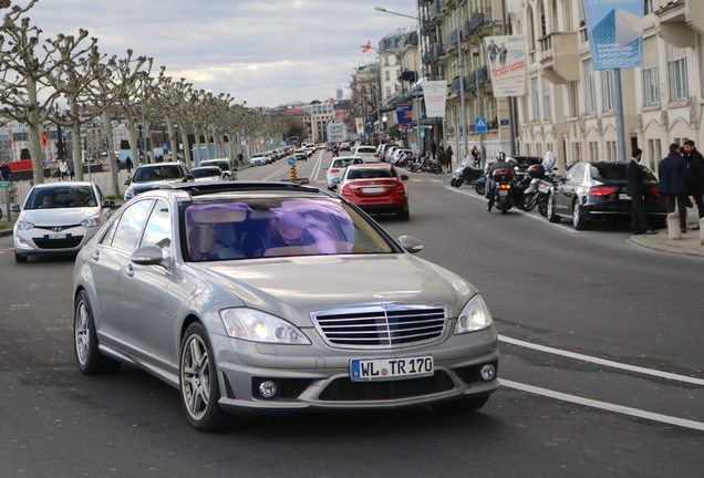 Mercedes-Benz S 65 AMG V221