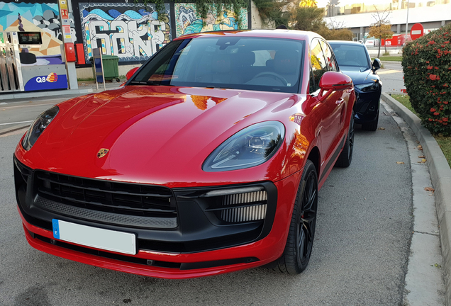 Porsche 95B Macan GTS MkIII