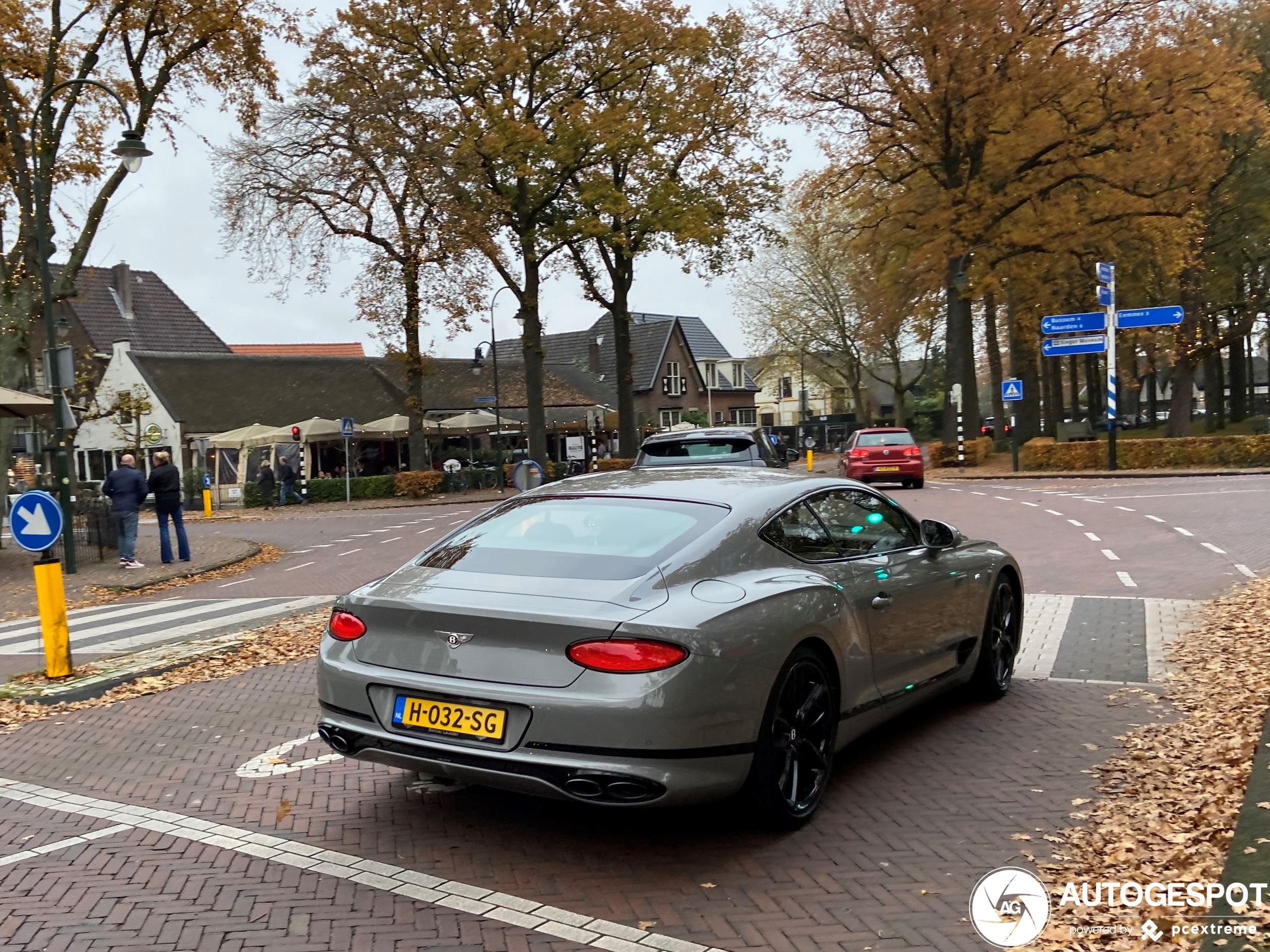 Bentley Continental GT V8 2020