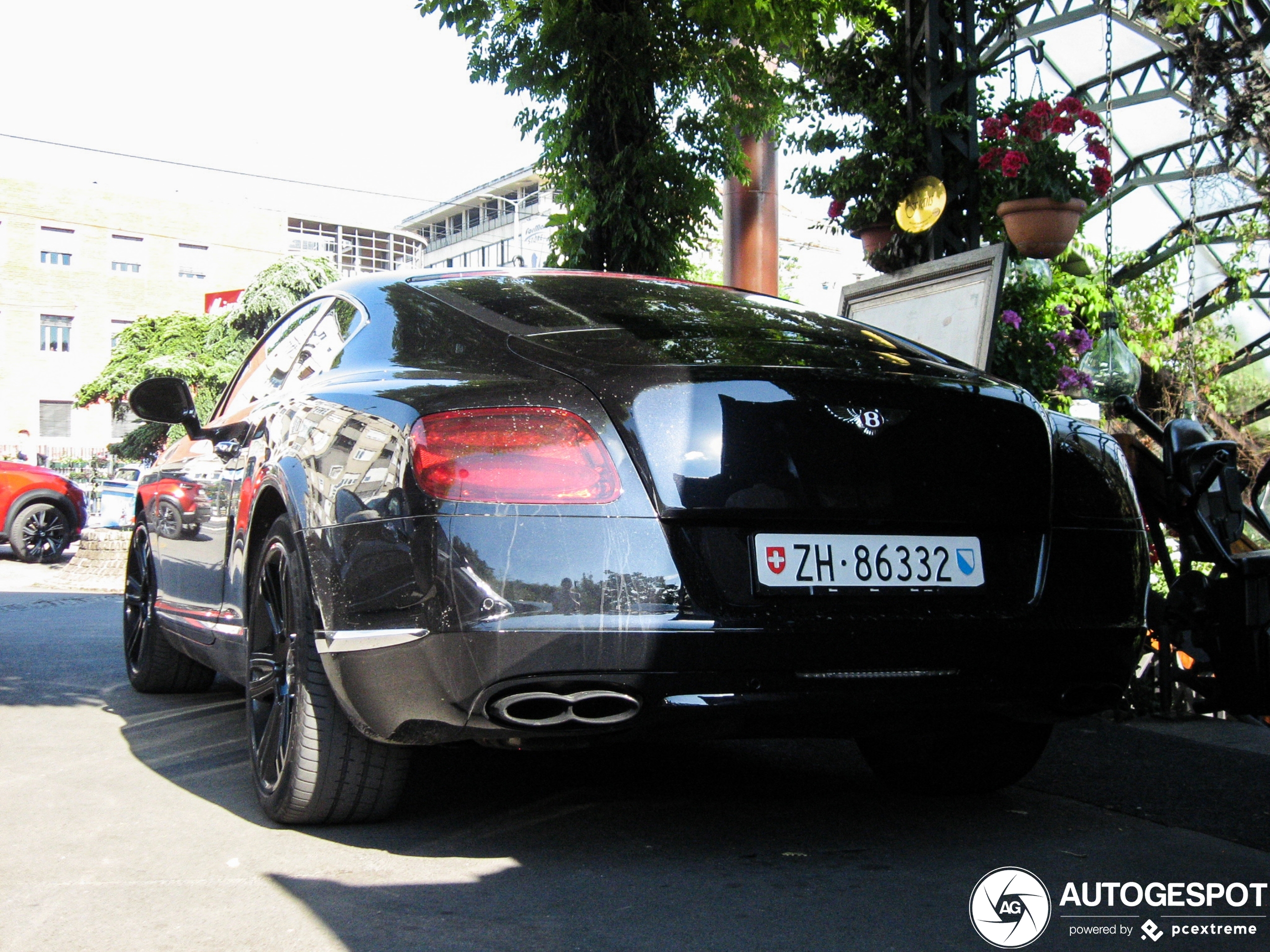 Bentley Continental GT V8