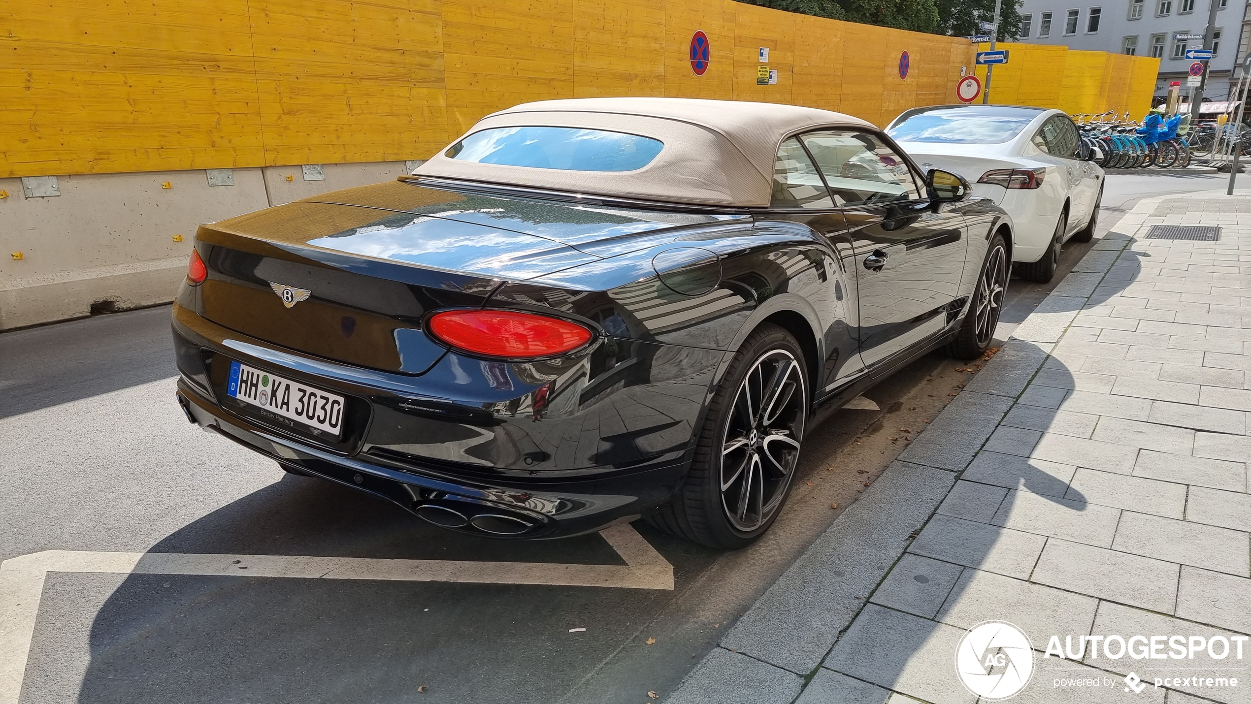 Bentley Continental GTC V8 2020