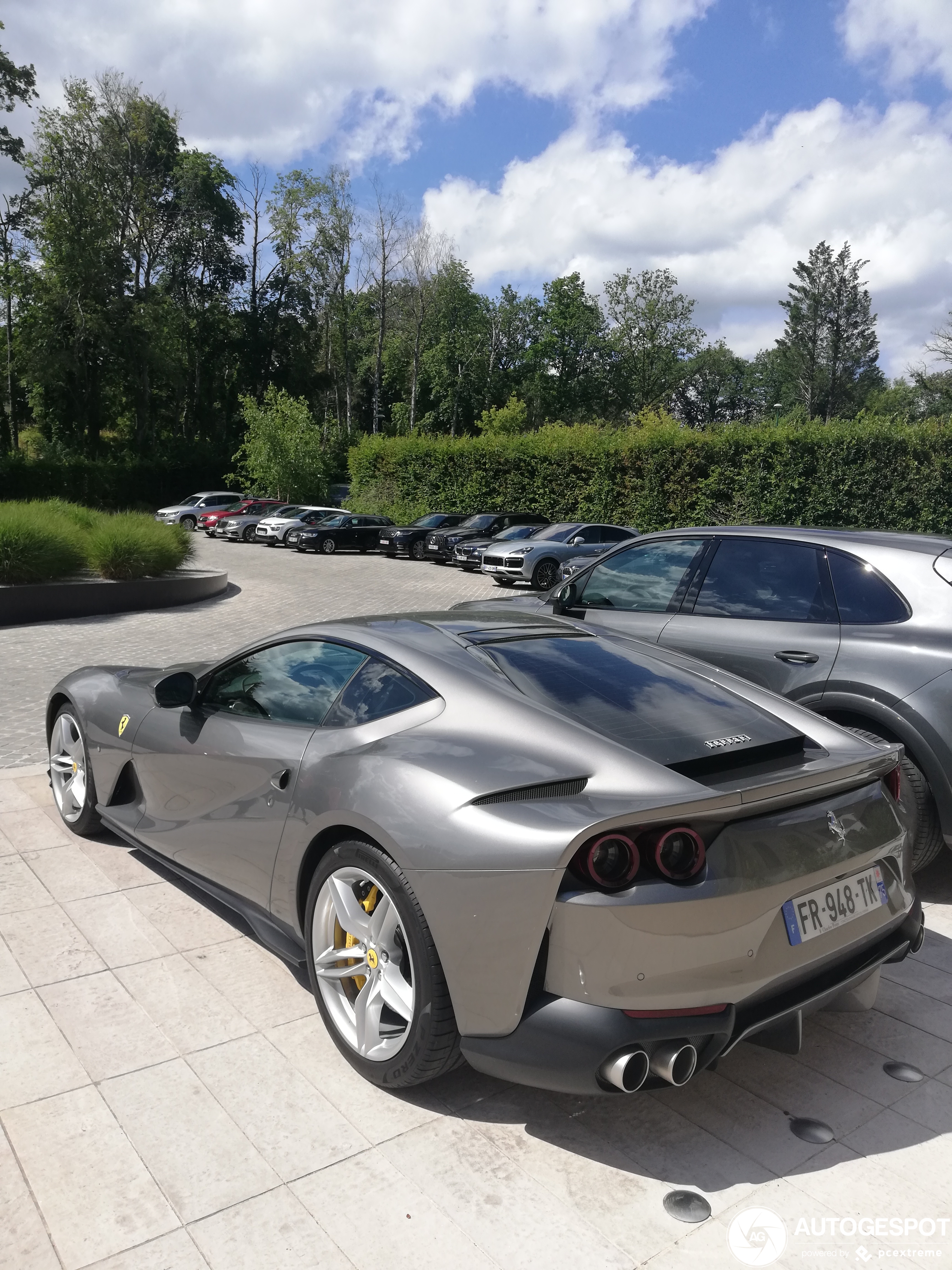 Ferrari 812 Superfast