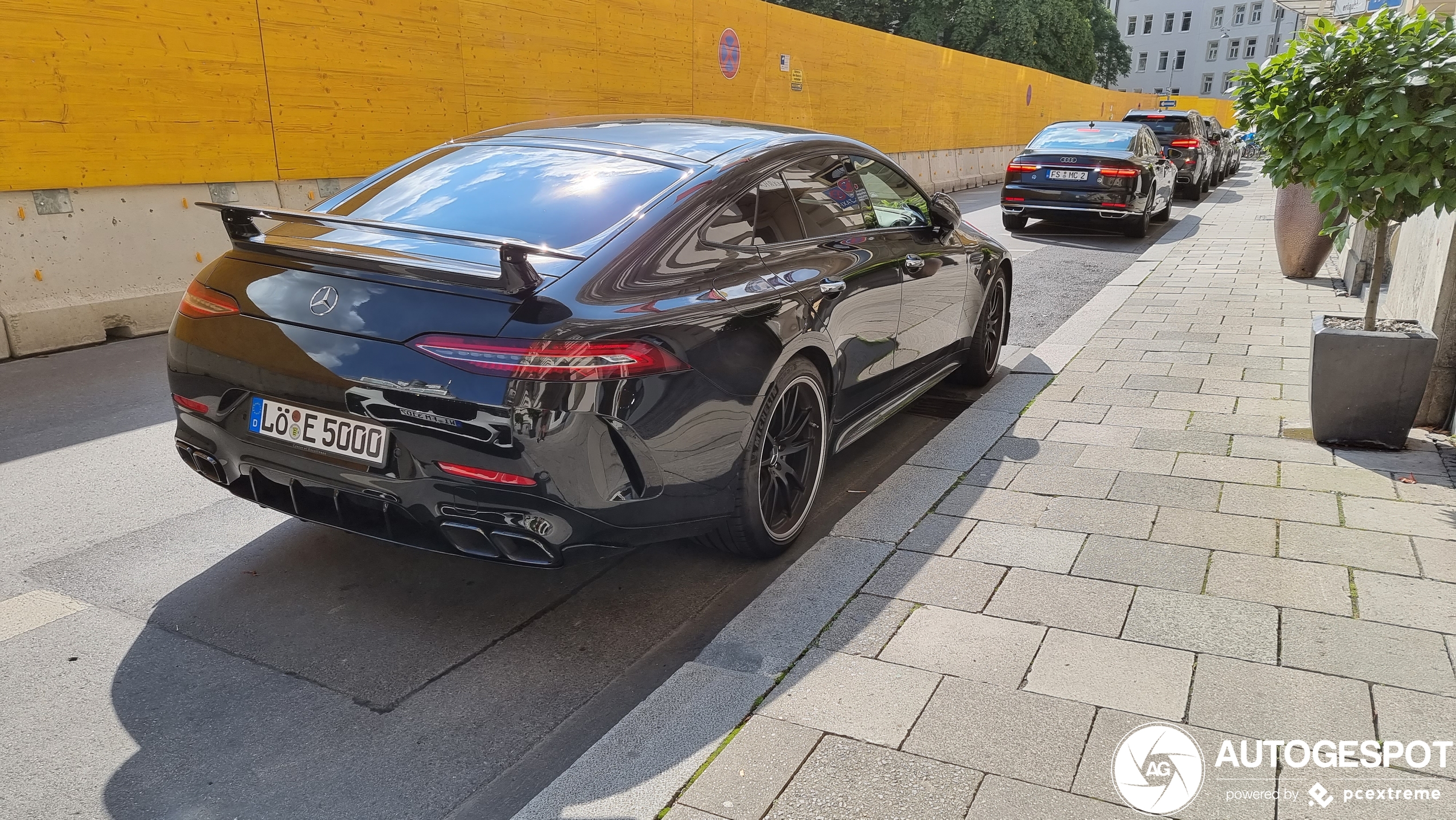 Mercedes-AMG GT 63 S X290