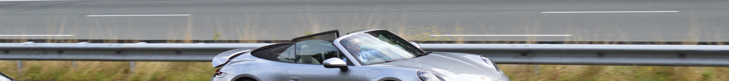 Porsche 992 Carrera 4S Cabriolet