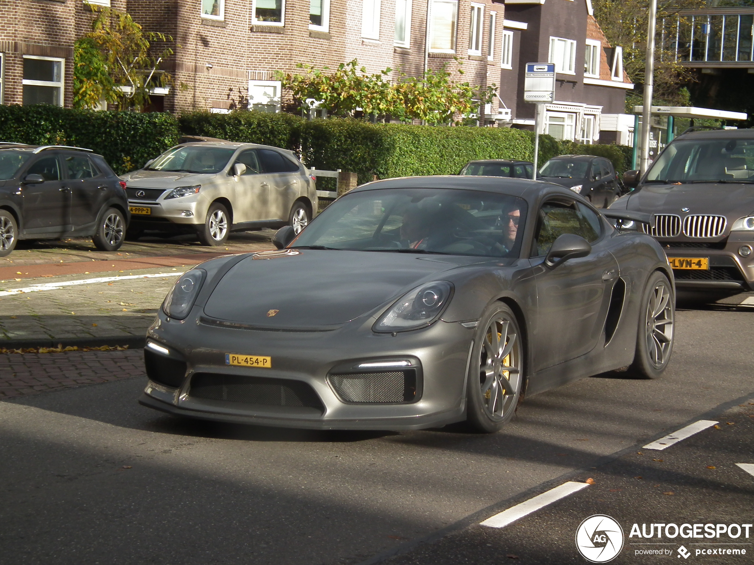 Porsche 981 Cayman GT4