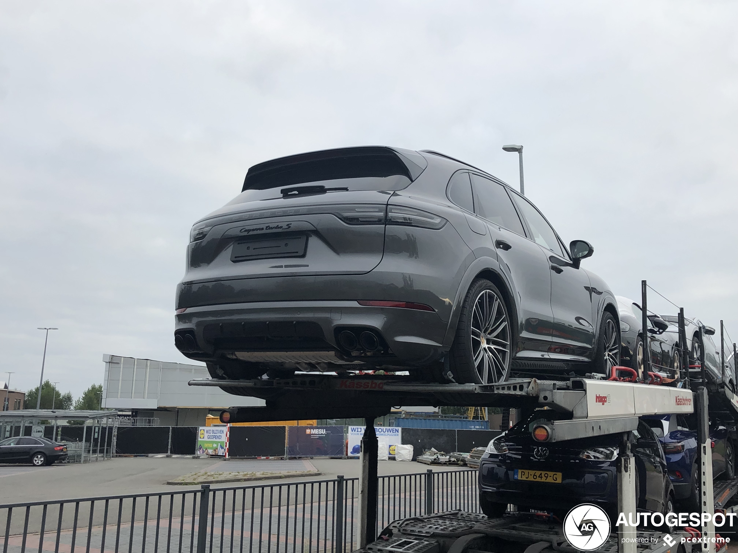 Porsche Cayenne Turbo S E-Hybrid