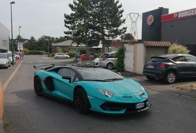 Lamborghini Aventador LP770-4 SVJ