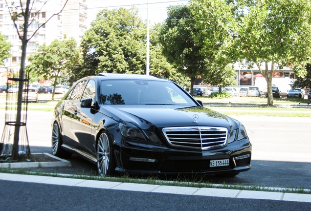 Mercedes-Benz E 63 AMG W212