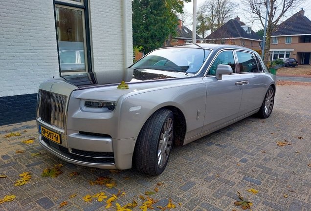 Rolls-Royce Phantom VIII EWB