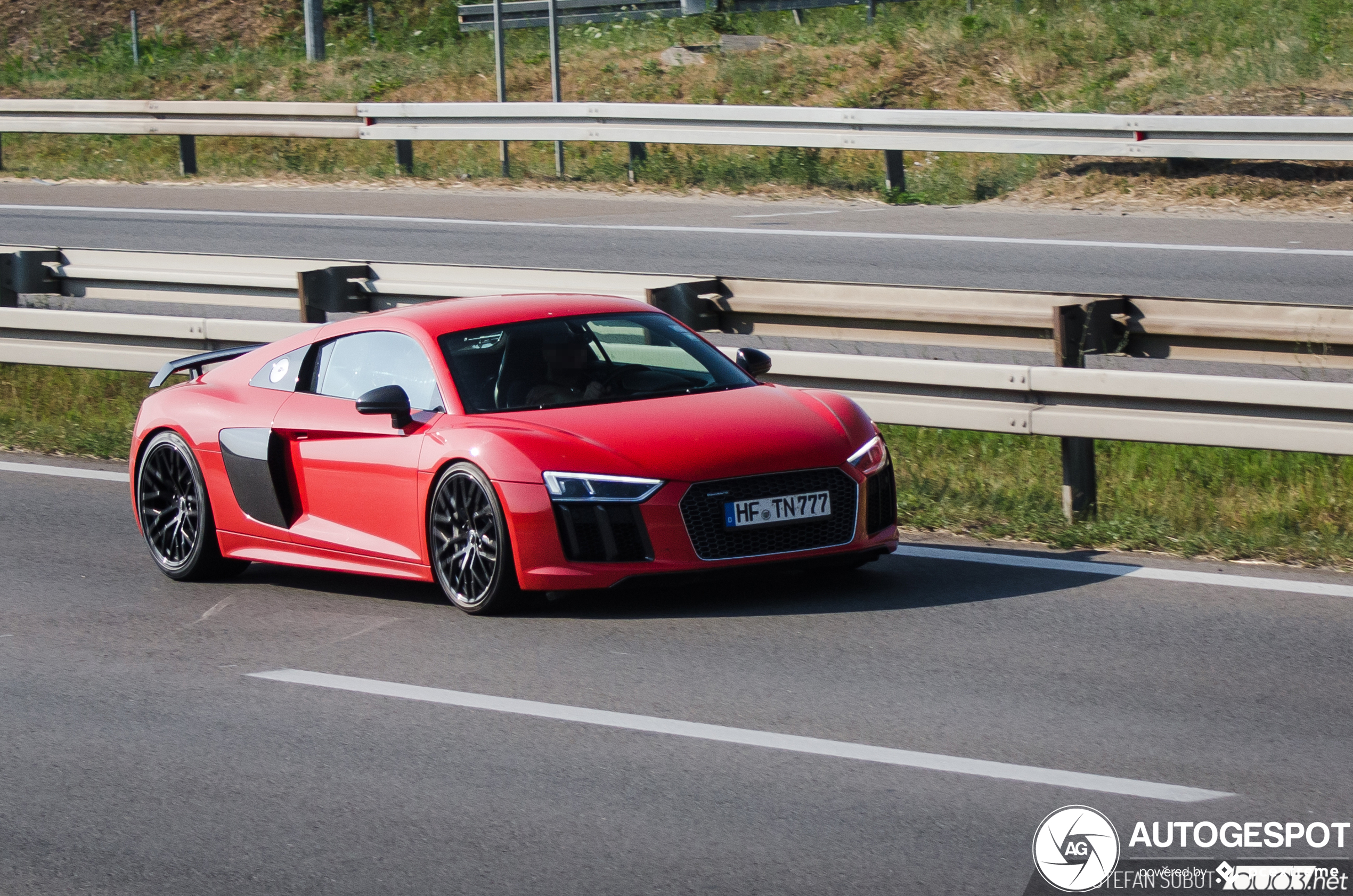 Audi R8 V10 Plus 2015