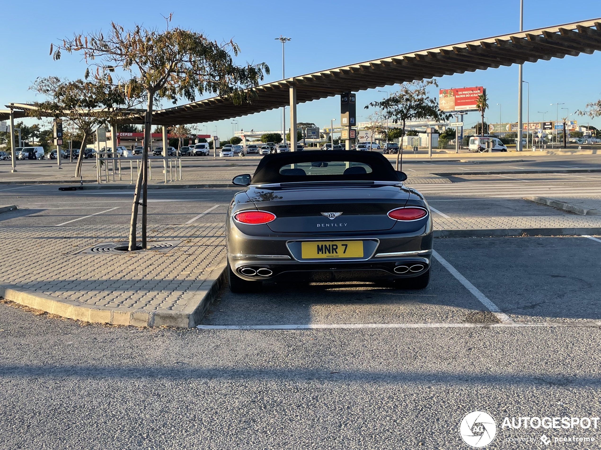 Bentley Continental GTC V8 2020