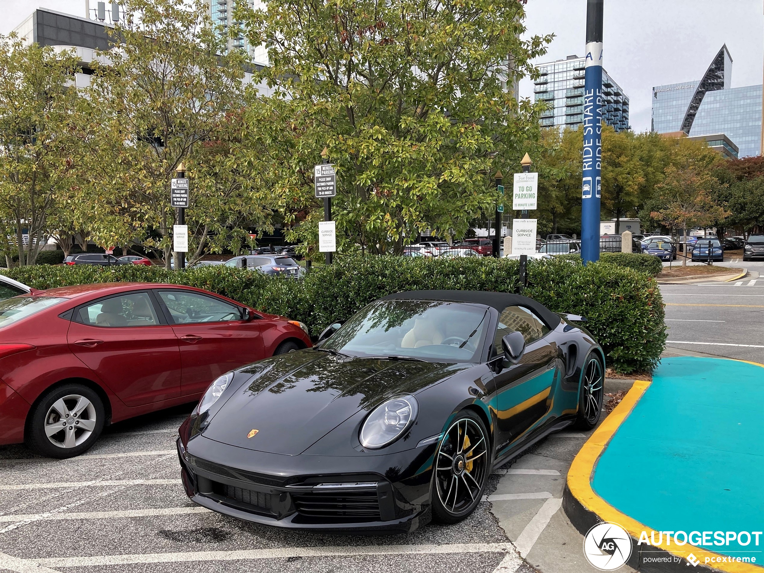 Porsche 992 Turbo S Cabriolet