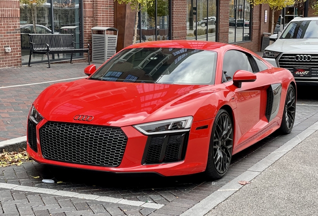 Audi R8 V10 2015