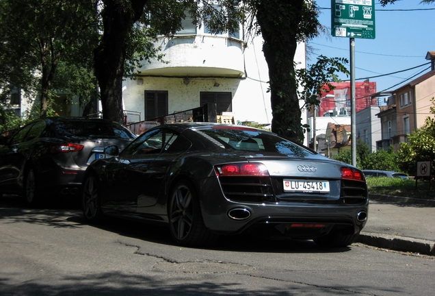 Audi R8 V10