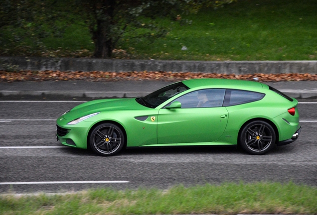 Ferrari FF