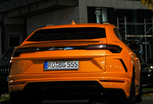 Lamborghini Urus