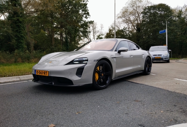 Porsche Taycan Turbo S