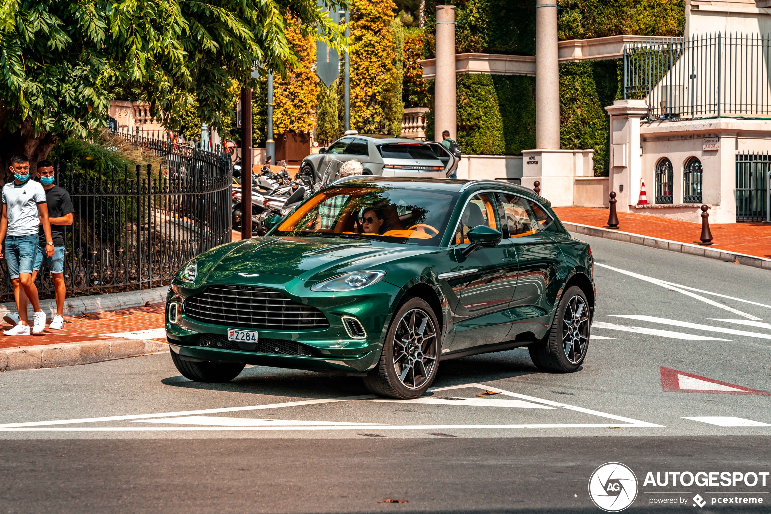 Aston Martin DBX