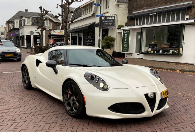 Alfa Romeo 4C Coupé