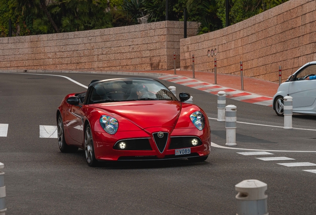 Alfa Romeo 8C Spider