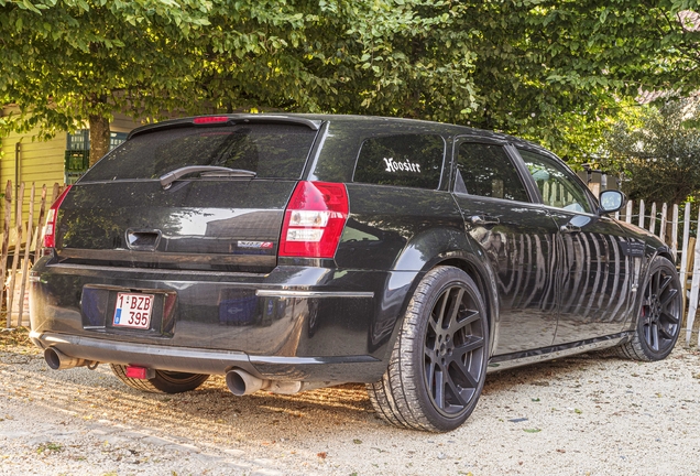 Dodge Magnum SRT-8