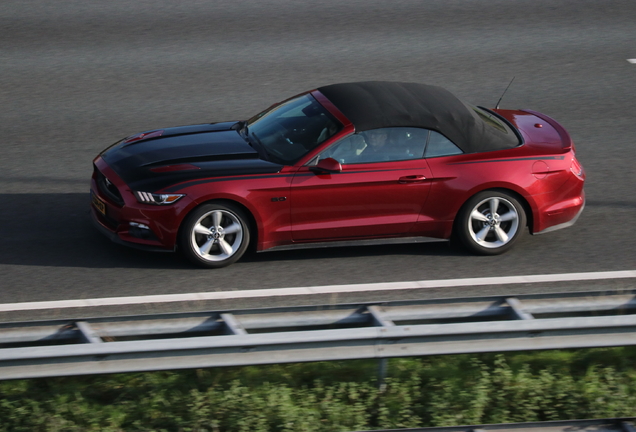 Ford Mustang GT Convertible 2015