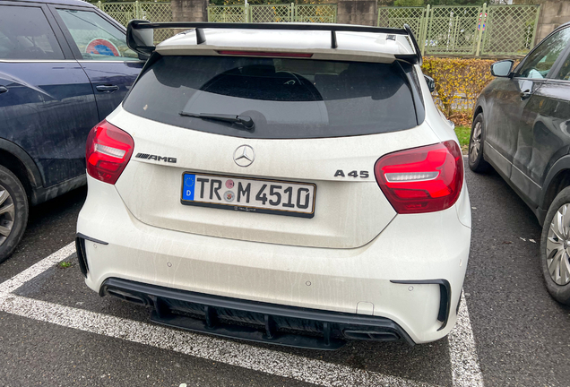 Mercedes-AMG A 45 W176 2015