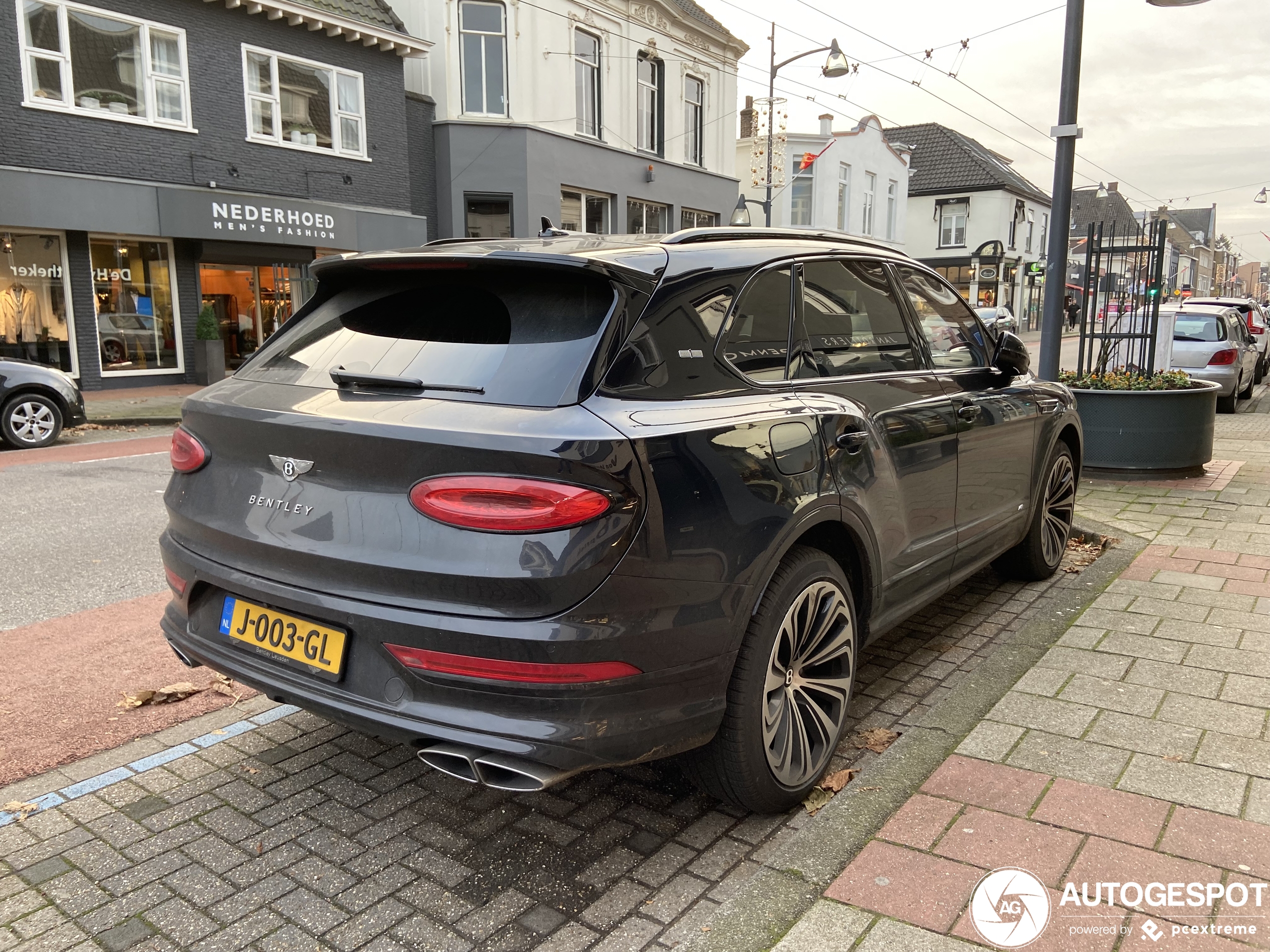 Bentley Bentayga V8 2021 First Edition