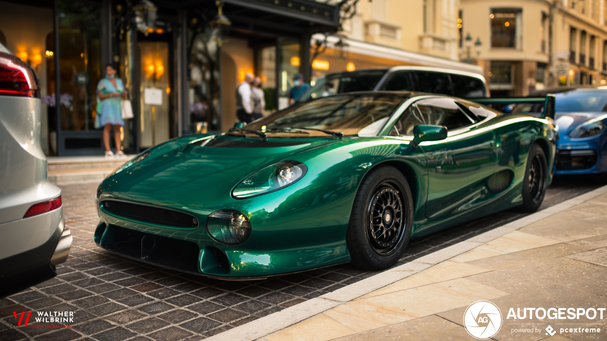 Jaguar XJ220S TWR