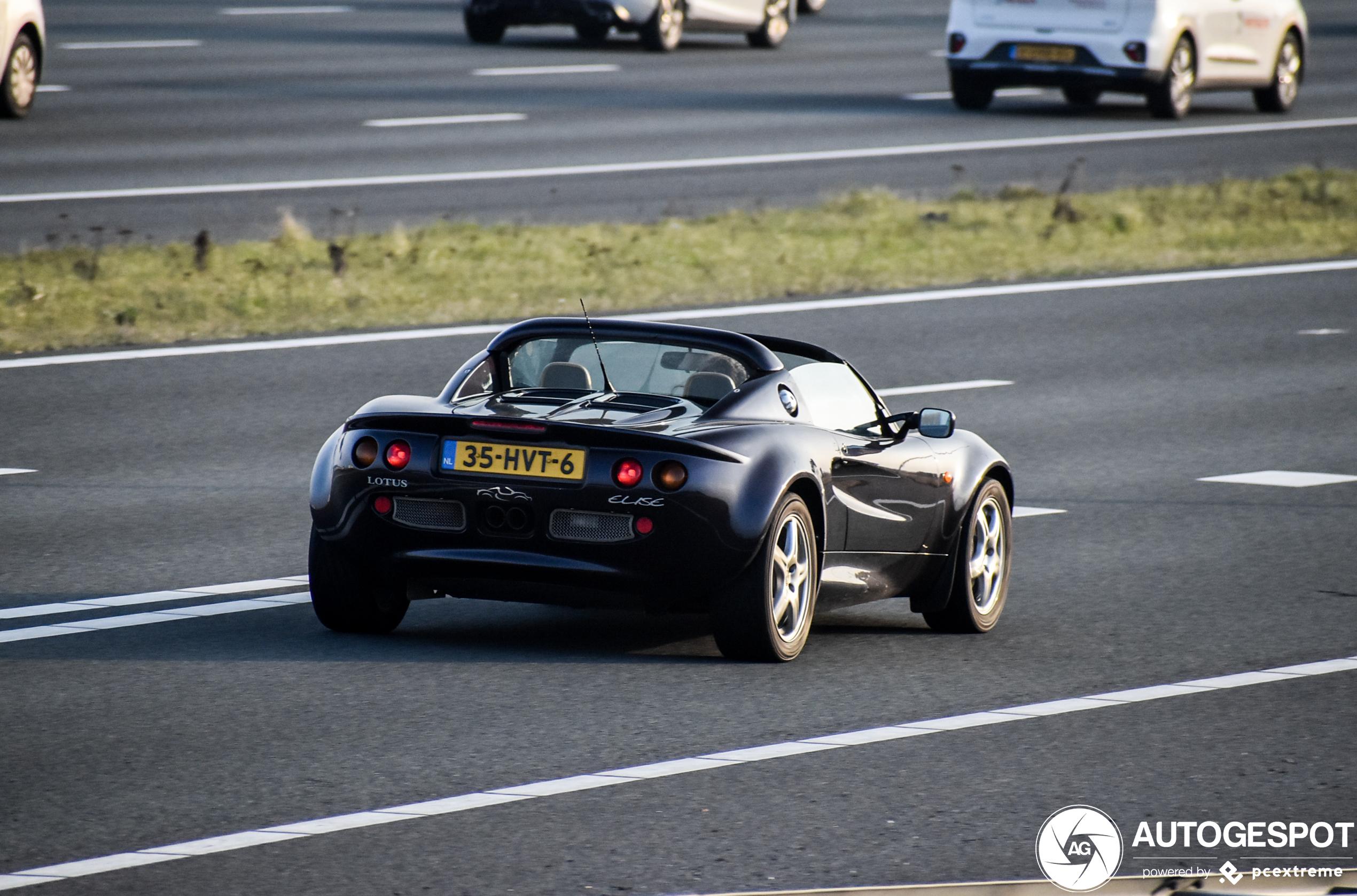 Lotus Elise S1