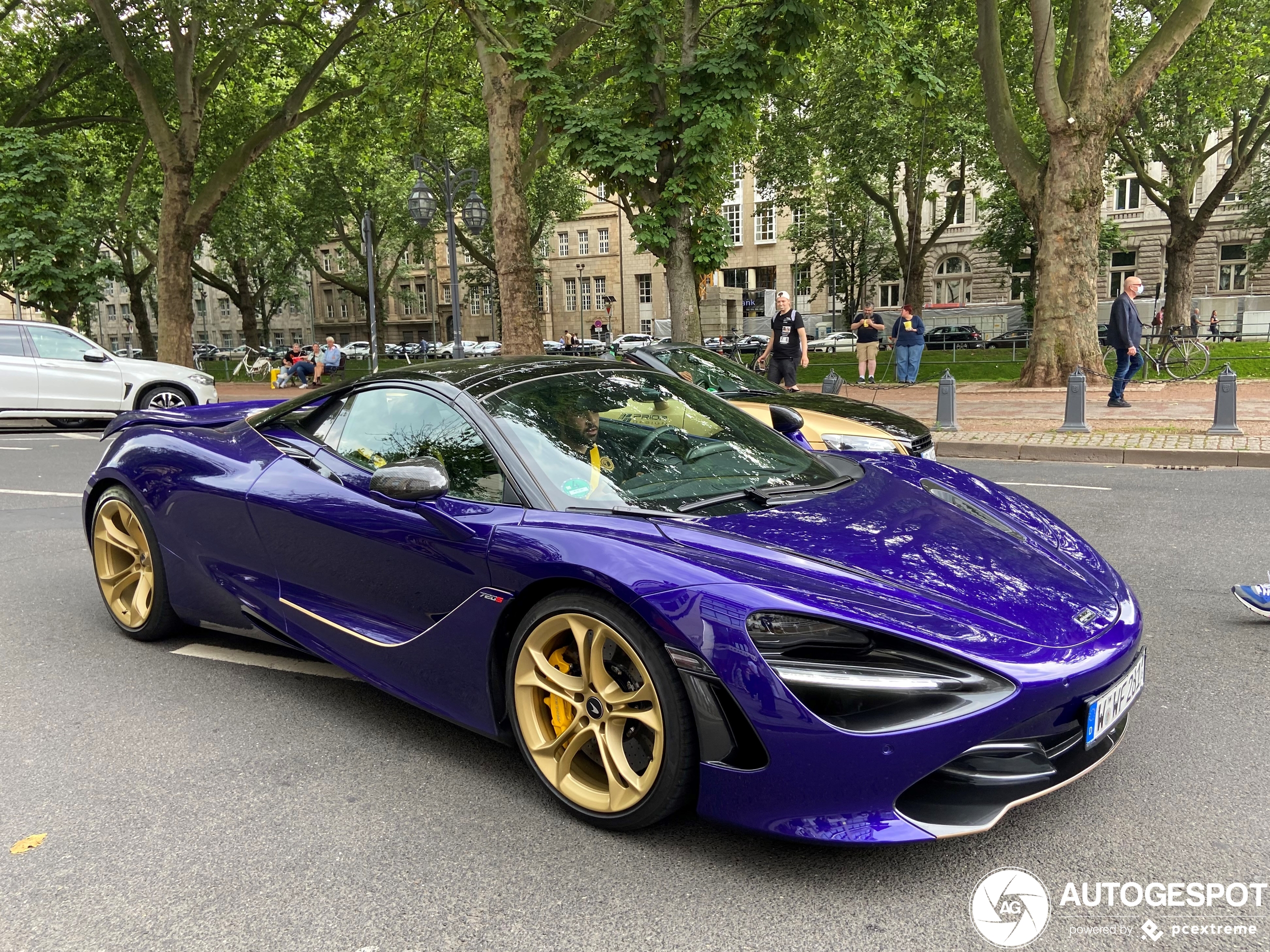 McLaren 720S Spider