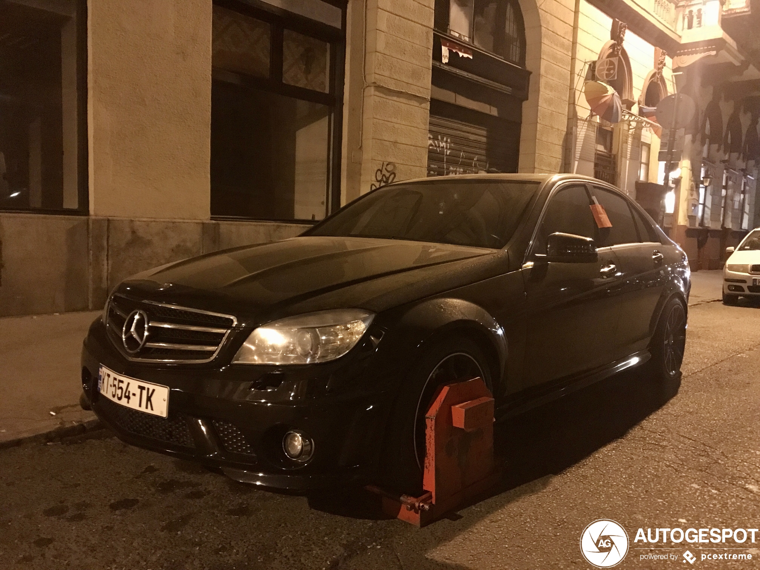 Mercedes-Benz C 63 AMG W204 - 27 November 2021 - Autogespot