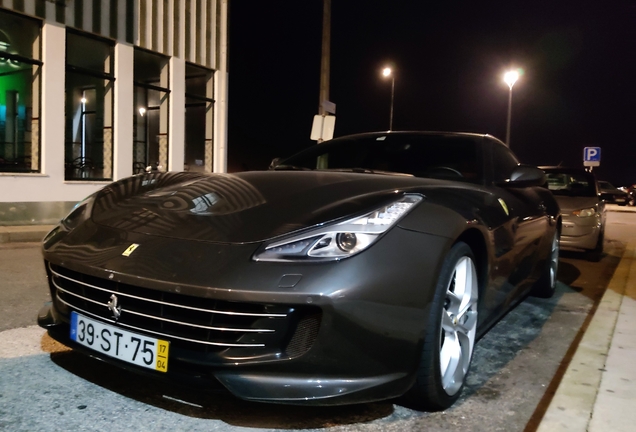 Ferrari GTC4Lusso T