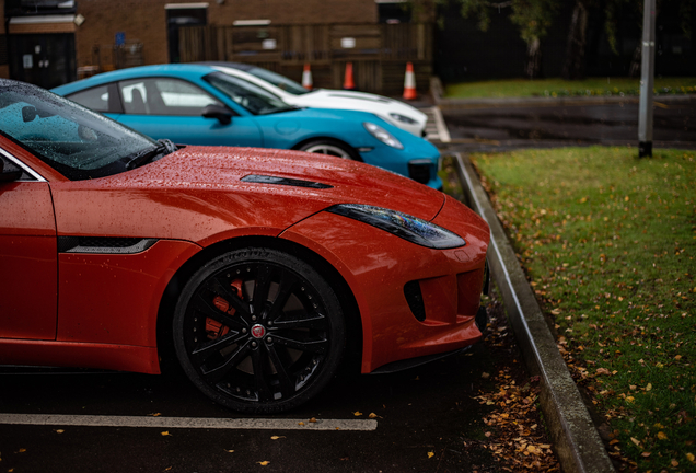 Jaguar F-TYPE R AWD Coupé