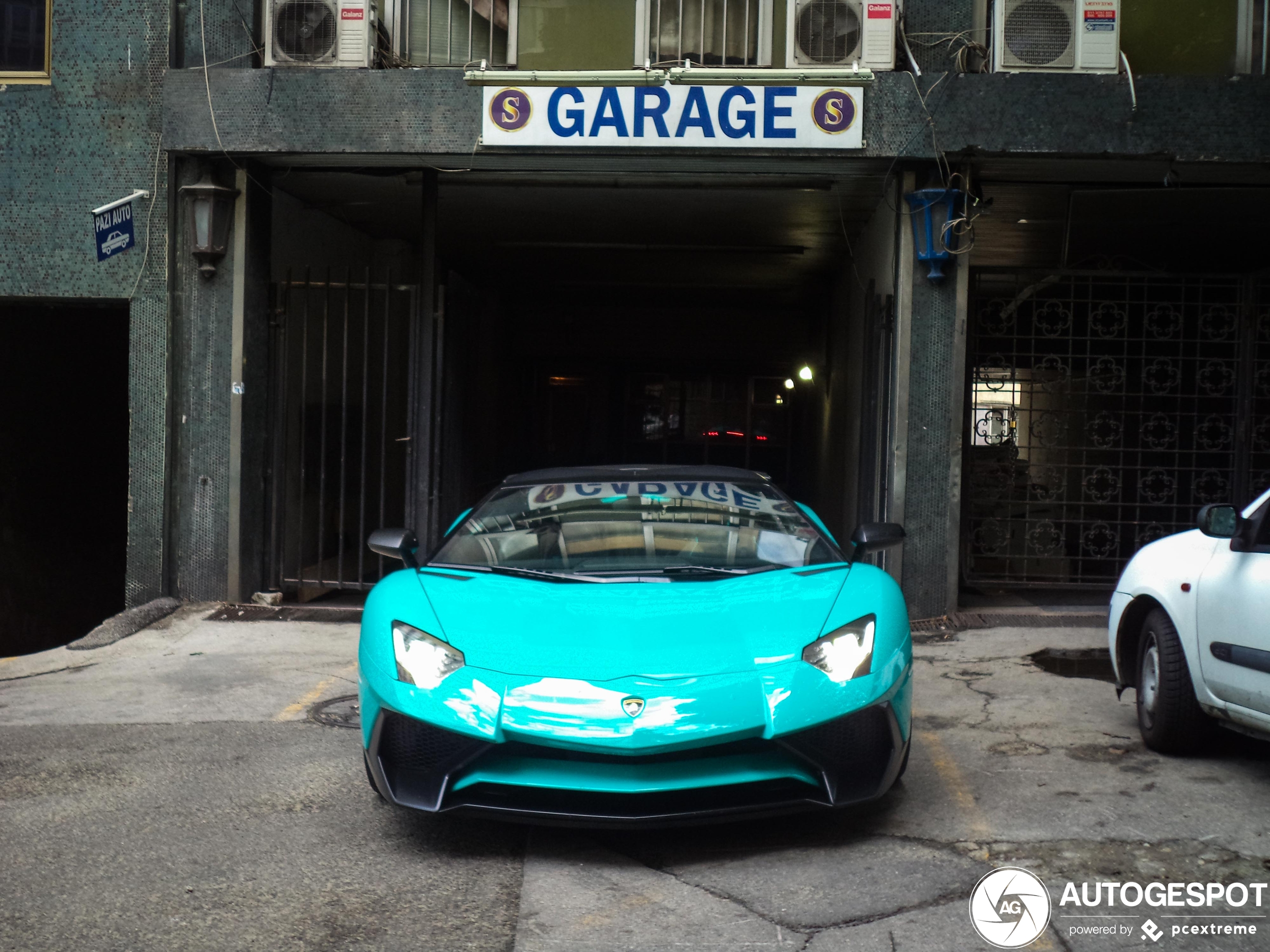 Lamborghini Aventador LP750-4 SuperVeloce Roadster