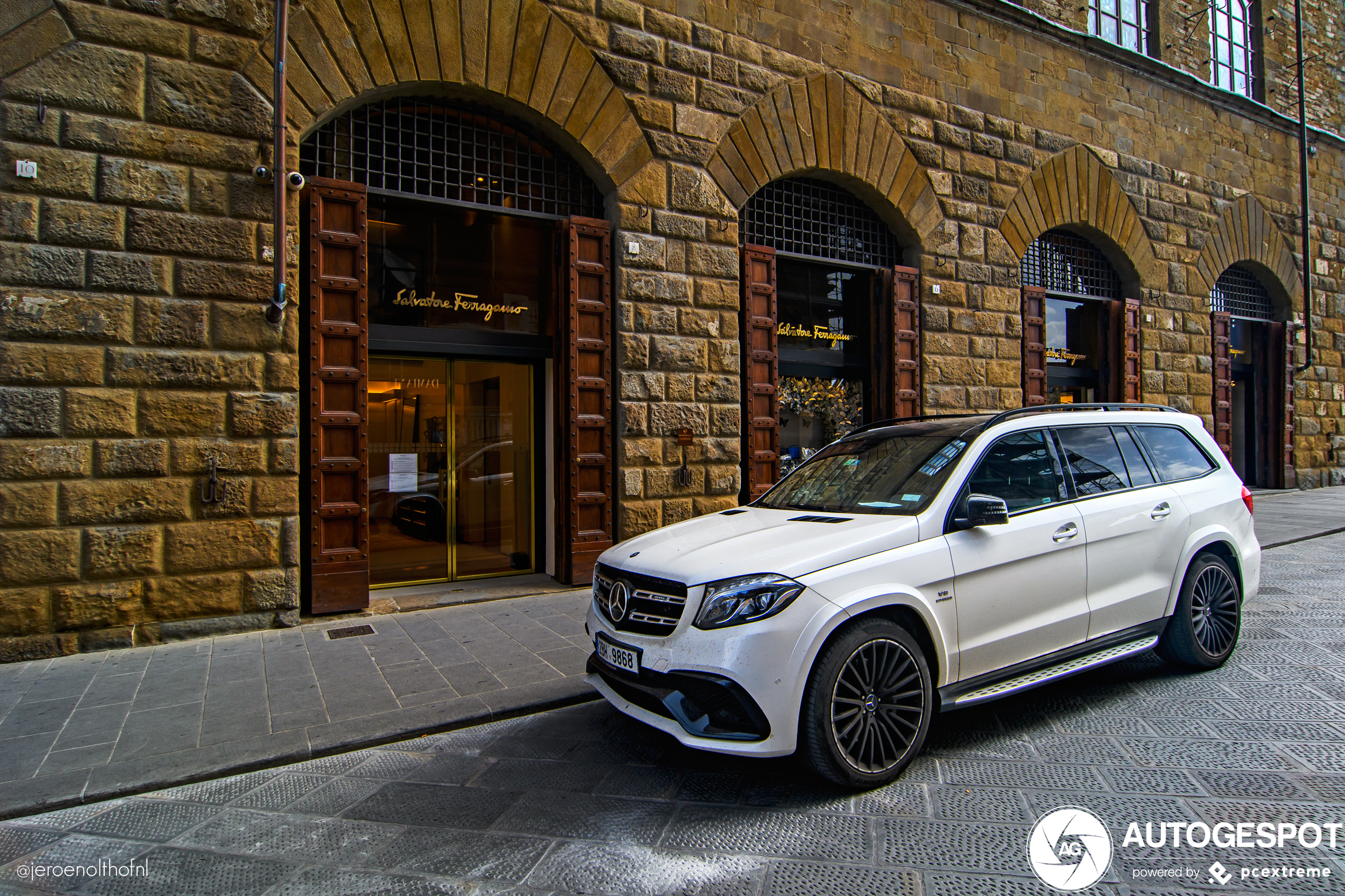 Mercedes-AMG GLS 63 X166