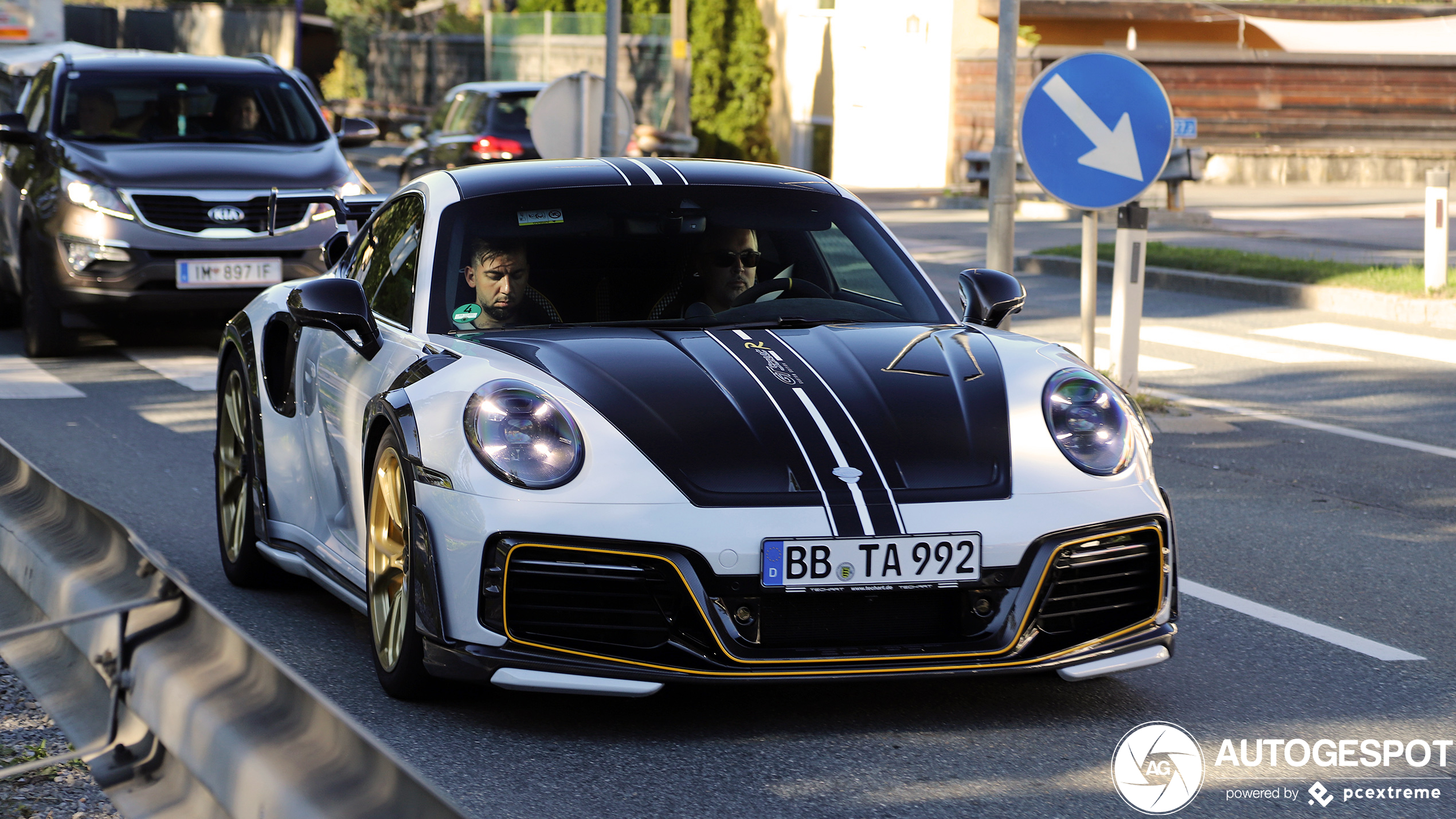 Porsche 992 TechArt GT Street R duikt voor het eerst op zonder camouflage