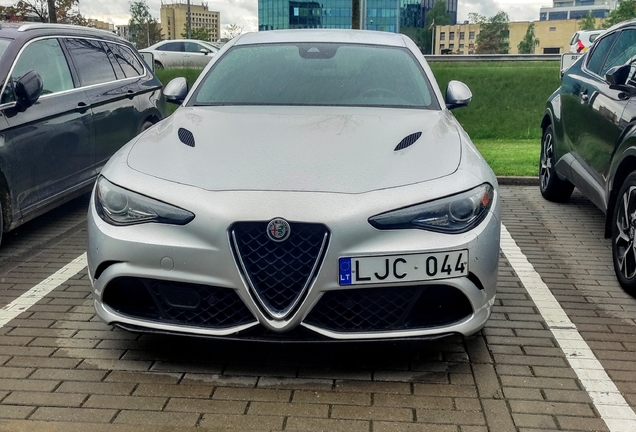 Alfa Romeo Giulia Quadrifoglio