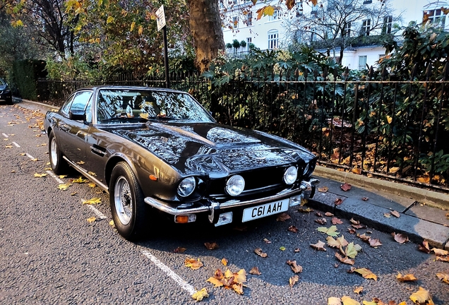 Aston Martin V8 OI / Series 4