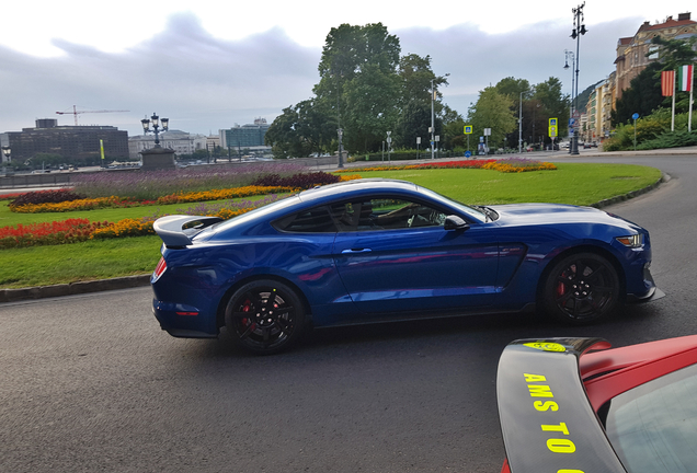 Ford Mustang Shelby GT350R 2015