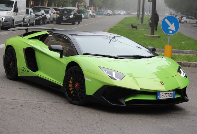 Lamborghini Aventador LP750-4 SuperVeloce Roadster