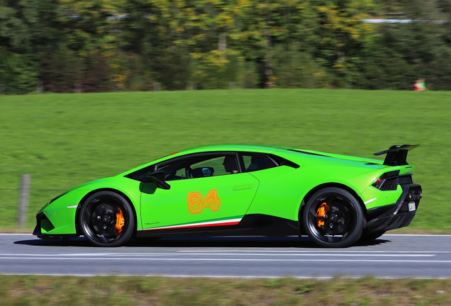 Lamborghini Huracán LP640-4 Performante