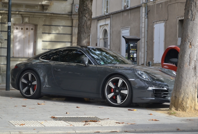 Porsche 991 50th Anniversary Edition