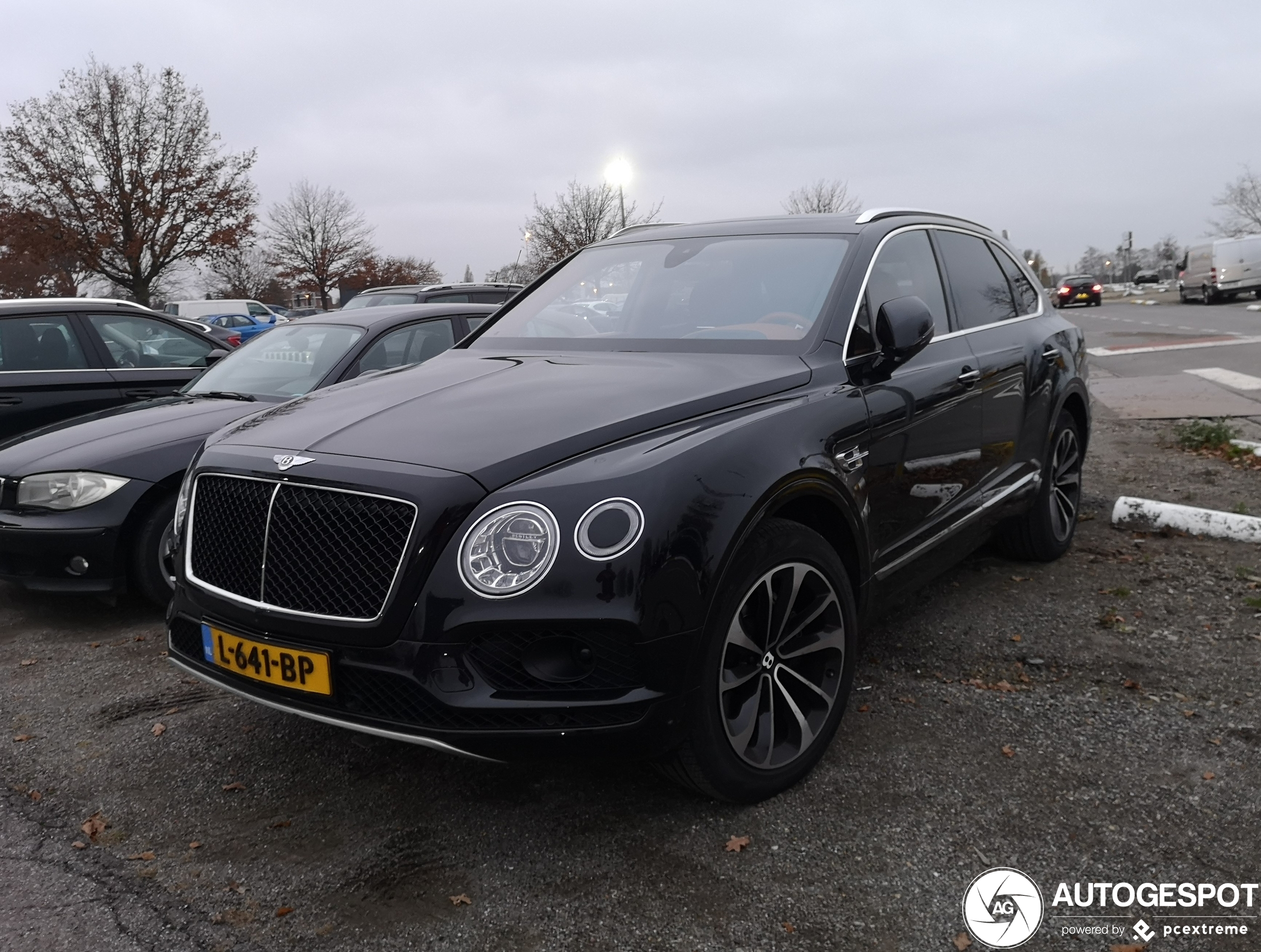 Bentley Bentayga V8