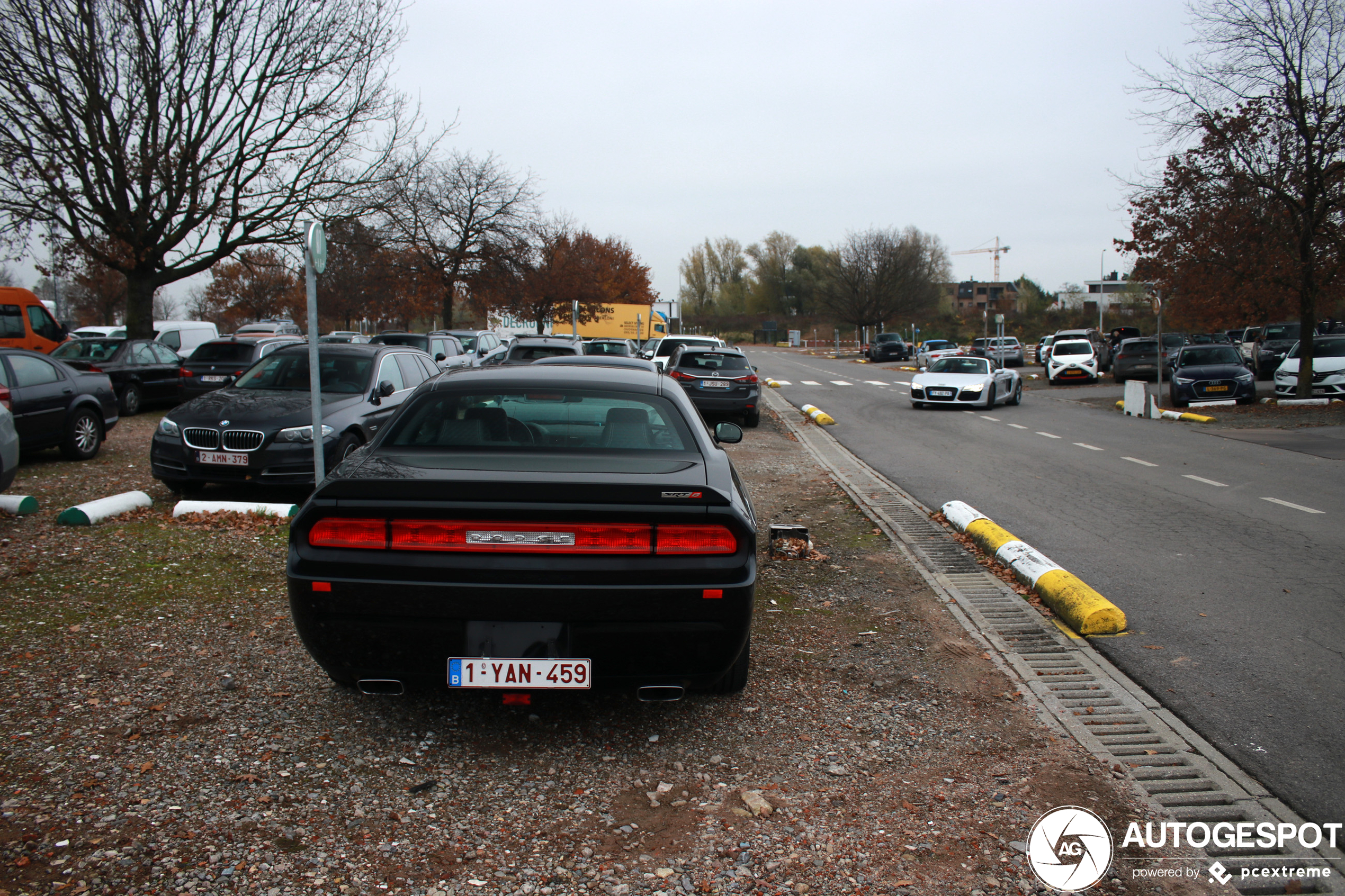 Dodge Challenger SRT-8