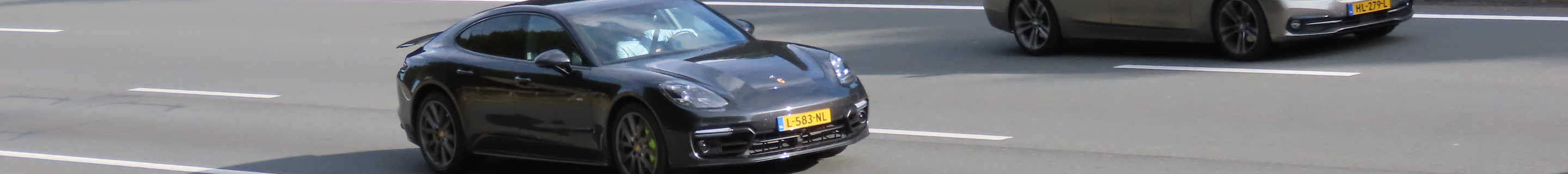 Porsche 971 Panamera Turbo S E-Hybrid